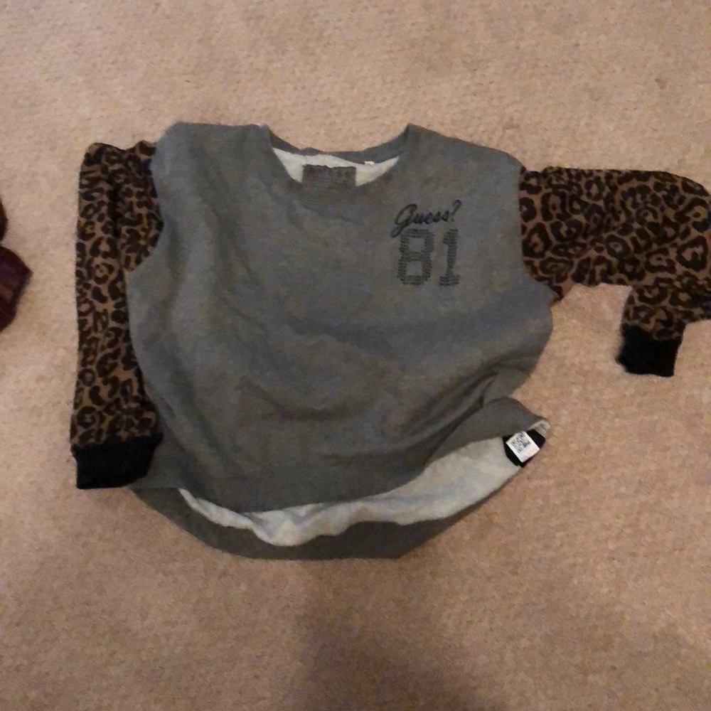 Guess sweater